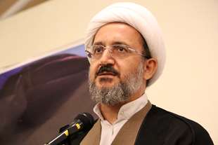  دانشگاه قم به دنبال مرجعیت زبان فارسی در پژوهش‌های علوم انسانی است